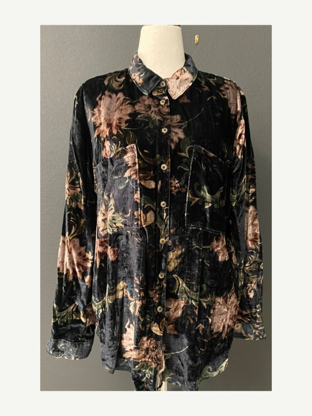 Pilcro Anthropologie Floral Velvet Blouse XL NWT